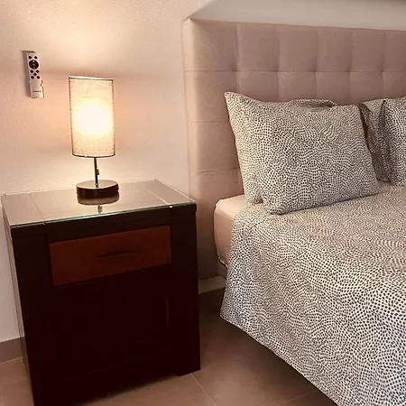 Apartment Spectacular Marina View On Promenade